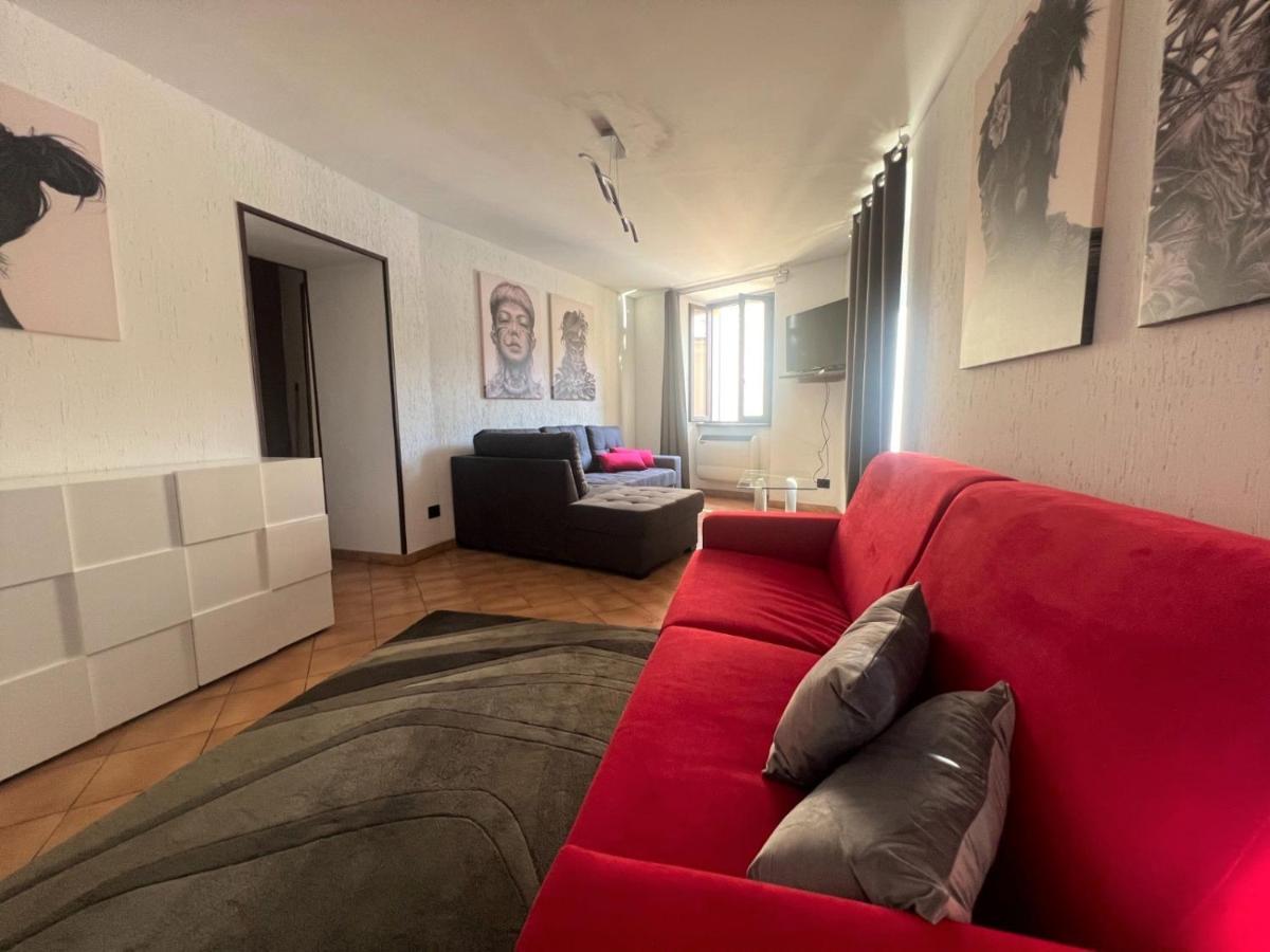 Apartment In Central Square With Lake View Lenno Exterior photo