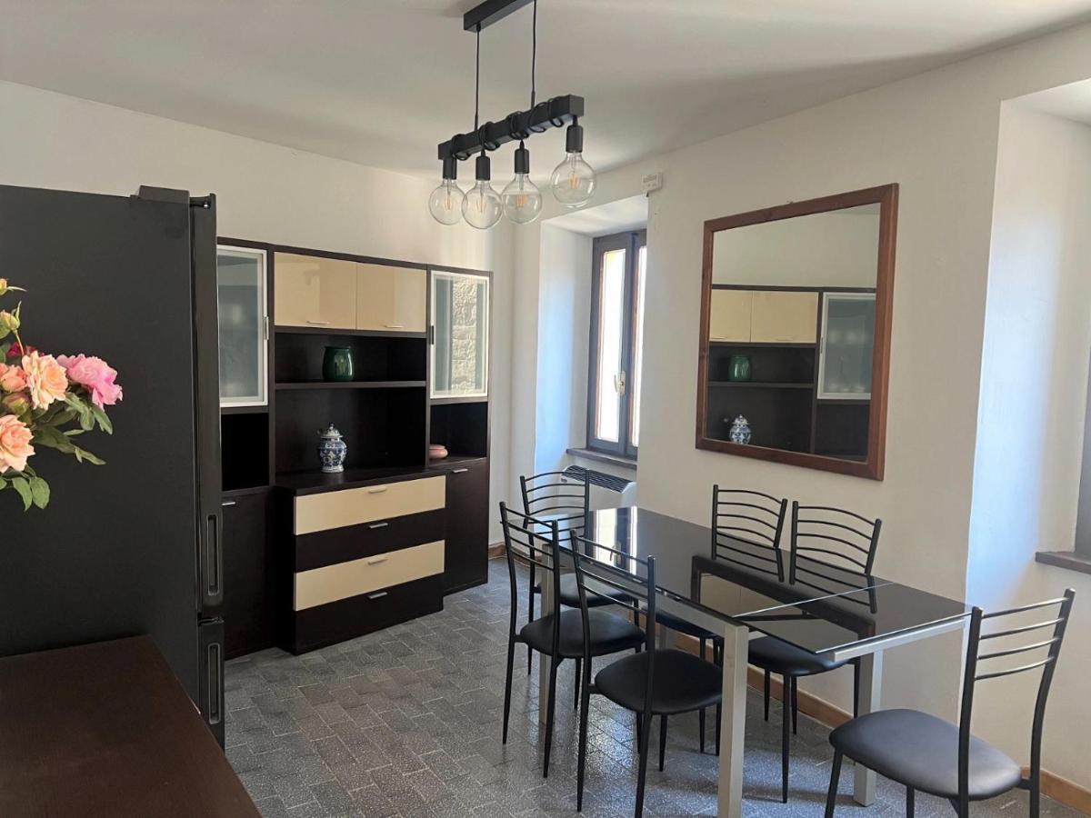 Apartment In Central Square With Lake View Lenno Exterior photo